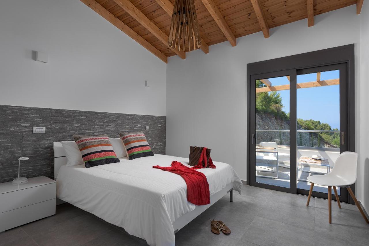 Kalamítsi Kathisma Bay Villas - Luxury Villas - Villa Helios מראה חיצוני תמונה